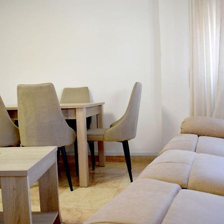 Apartamentos Atlas Terrassa II Exterior photo